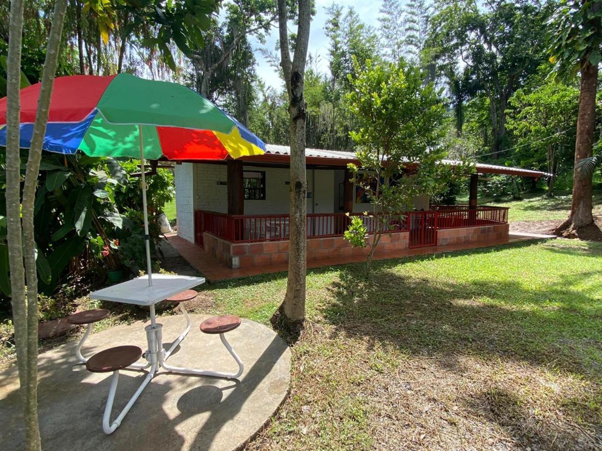 Finca Sol Y Luna San Gil Zewnętrze zdjęcie