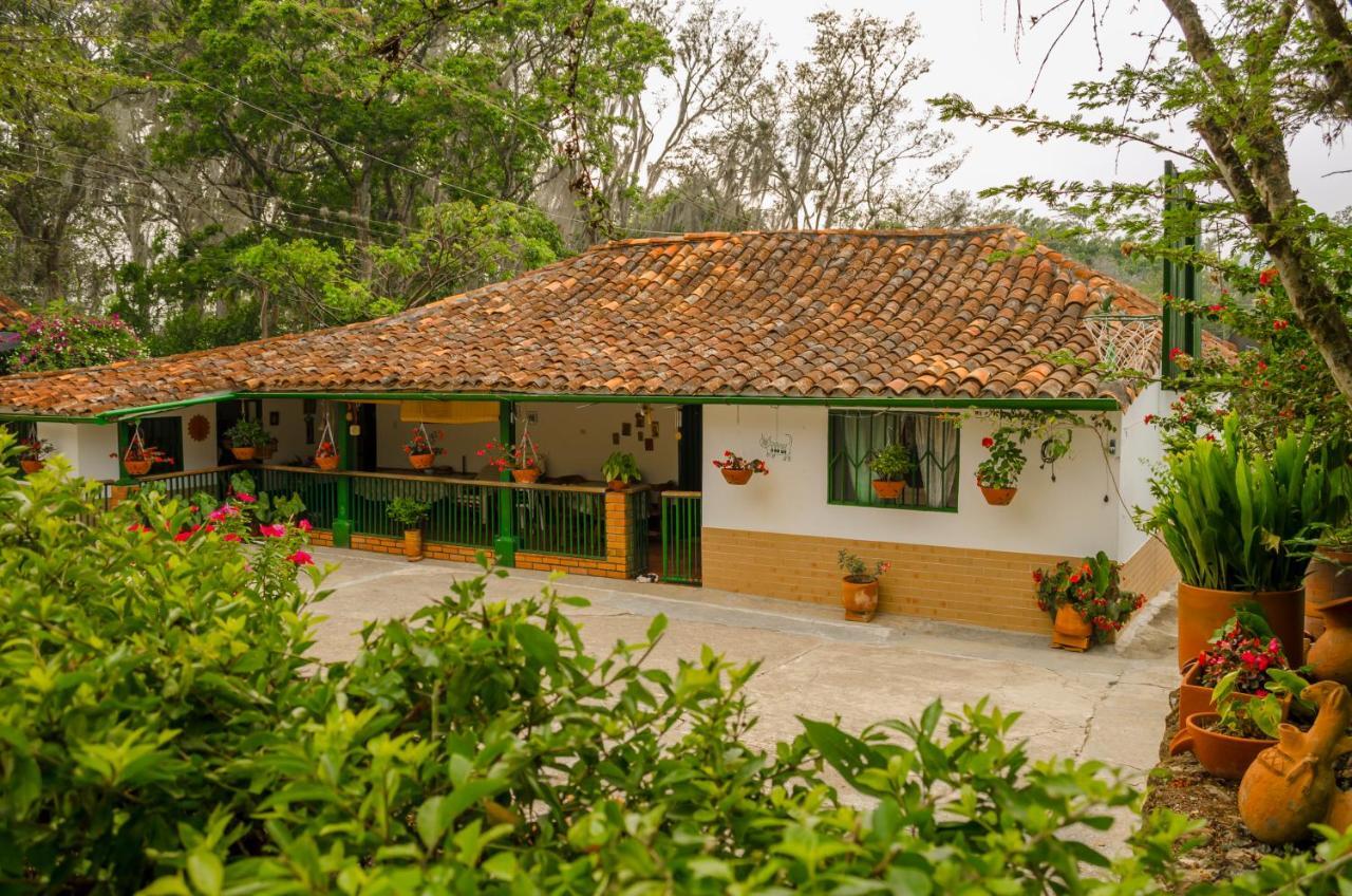 Finca Sol Y Luna San Gil Zewnętrze zdjęcie